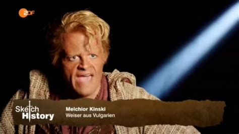 Max Giermann Als Klaus Kinski Du Zwergenregisseur Mit Deinen