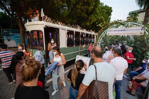 Zmir Fuar Nda Nostaljik Tramvay Keyfi