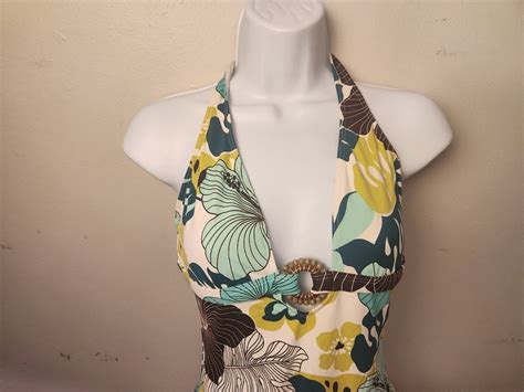 2 Bamboo Womens Multicolor Floral One Piece Halter Top Swimsuit Sz 10