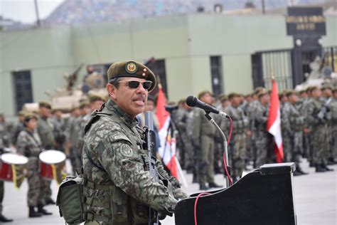 Nuestro Ejército en video Conozca usted a los nuevos mandos del