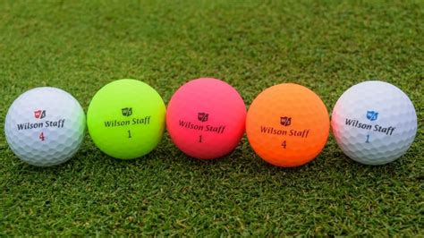 2017 18 Days of Golf, Gift 4: Wilson Duo Spin golf balls