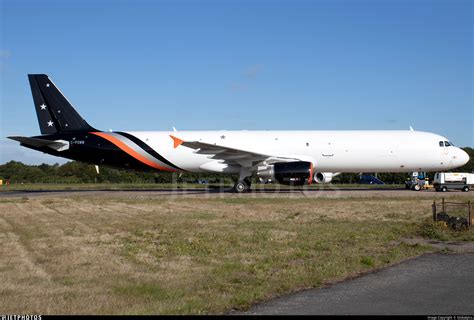 G POWW Airbus A321 211P2F Titan Airways Globalpics JetPhotos