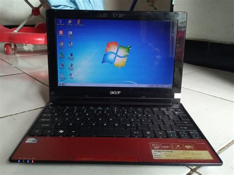 Jual Acer Aspire One D255 AOD255 Merah Netbook Notebook 2GB Second