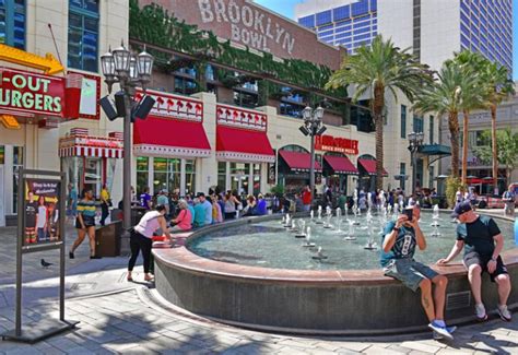 Guide To The LINQ Promenade Las Vegas Las Vegas Direct