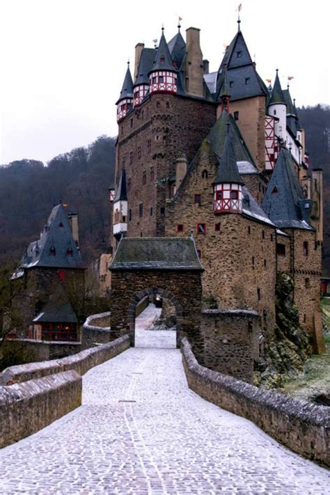 Solve Burg Eltz Castle Germany Jigsaw Puzzle Online With Pieces