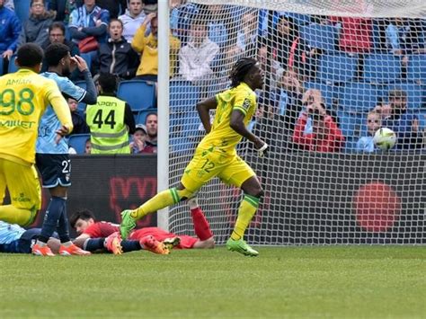 Utter Jubilation Abdoul Kader Bambas Superb Solo Goal Secures Win