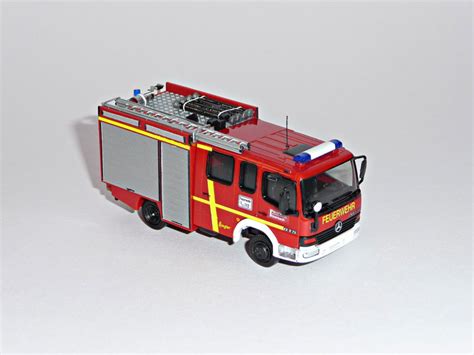 1-LF10-1 (Bj.2003) « modellfeuerwehr-steinbach.de