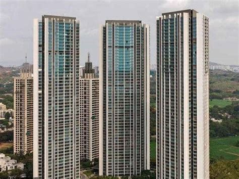 Oberoi Realty Buys 63 Residential Units In Luxury Housing Project In