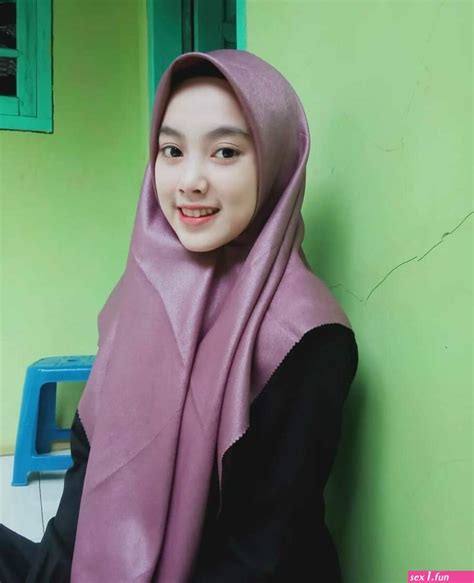 Jilbab Isep Kontol Tumblr Free Sex Photos And Porn Images At SEX1 FUN