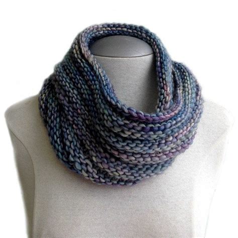 Easy Mobius Cowl Pattern Free Cowl Pattern Crochet Mobius Scarf