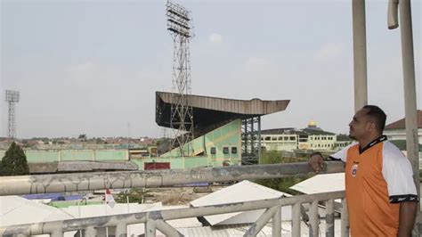 CERITA BOLA Nostalgia Stadion Lebak Bulus Arena Lahirnya Bintang