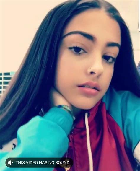 Malu Trevejo Straight Hairstyles Pink Outfits Belly Dancers