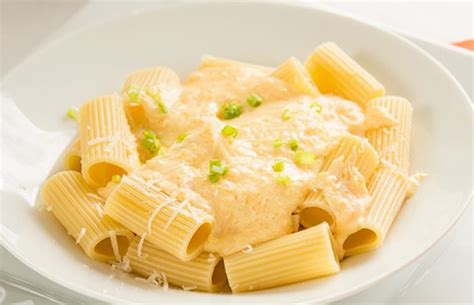 11 Receitas De Molho Alfredo Que Trazem O Sabor Da Itália Para Sua Cozinha