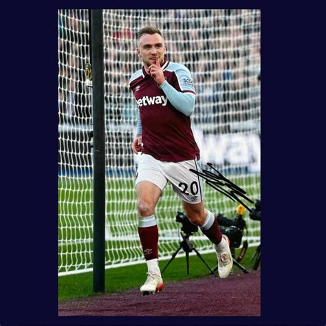 Jarrod Bowen Signed Framed Photo V Hobbs Memorabilia