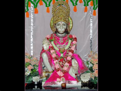 Is Lord Hanuman Alive? - Boldsky.com