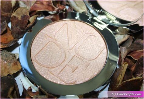 Dior 002 Holo Gold Diorskin Nude Air Luminizer Glow Addict Review