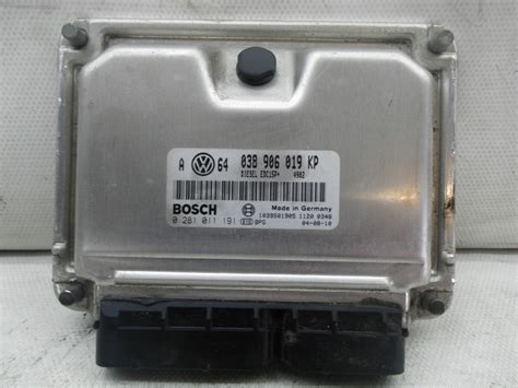 Engine Control Unit Ecu Vw Golf Iv Variant 1j5 19 Tdi 4402547 B