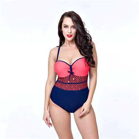 2017 New Arrival One Piece Plus Size Swimsuit Women Swimming Suit Big Chest Bathing Suit Retro