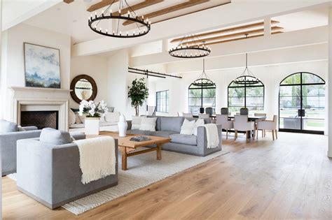 Living Room Ideas With Light Brown Hardwood Floors