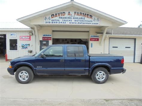 2003 Chevrolet S10 Crew Cab LS 4X4**Low Miles** - Stock # 4516 - Center ...