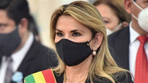 Jeanine Áñez Renuncia A Su Candidatura Por Qué La Presidenta Interina De Bolivia Abandona Su