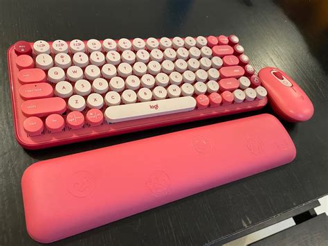 Logitech Mechanical keyboard set, Computers & Tech, Parts & Accessories ...