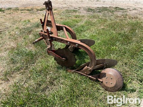 Dearborn 10 2 2 Bottom Plow Agriculture Bigiron