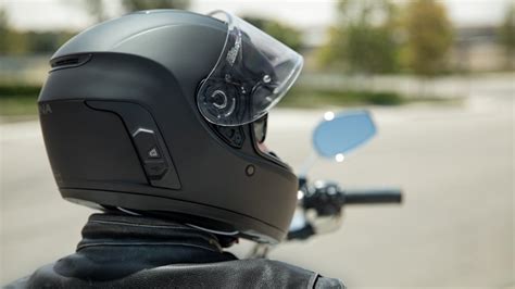 Sena Momentum Evo Bluetooth Helmet Review Motoreview Australia