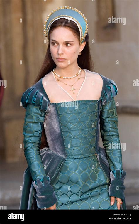 THE OTHER BOLEYN GIRL Natalie Portman (Anne Boleyn) THE OTHER BOLEYN GIRL NATALIE PORTMAN as ...