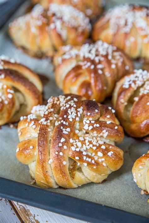 Fredriks Fika Allas Se Recept Kanelbullar Mat Bakrecept