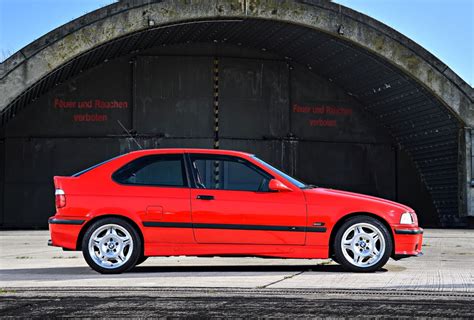 Historia de BMW Serie 3 La tercera generación E36 Autopartes Gil