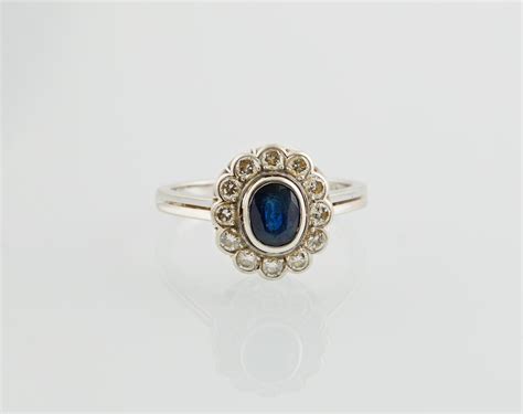 Brillant Saphir Ring Erlesener Schmuck Erzielter Preis