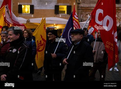 Rome Italie 21st décembre 2022 Protestation sur la place pour dire