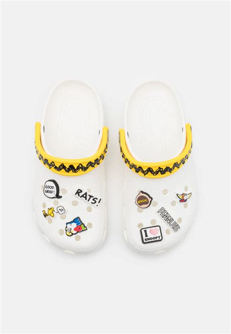 Peanuts X Crocs Classic Charm Clog Now Available Online New Sneaker