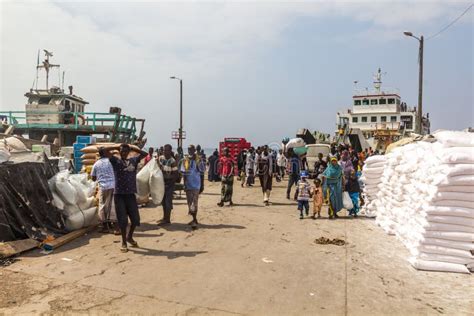 TADJOURA DJIBOUTI APRIL 20 2019 Crowds Of People Leaving A Ferry