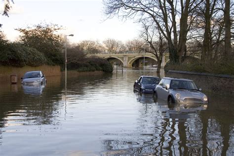 Flood damaged cars: how to avoid buying one - Green Flag