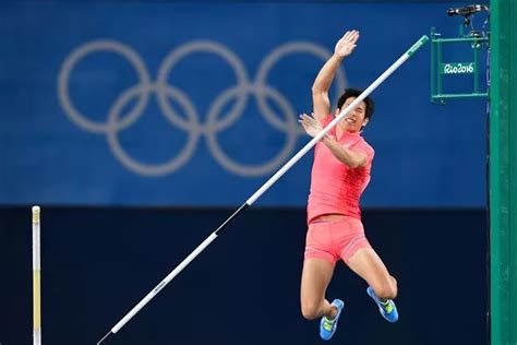 Japanese Pole Vaulter Fails At The Olympics But Earns Global Fame For His Penis Mirror Online