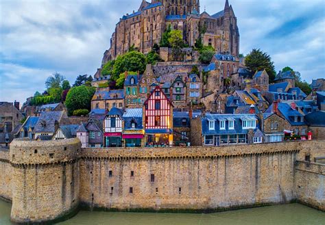 10 Fascinating Facts About Mont Saint-Michel — the Medieval City on a Rock – 5-Minute History