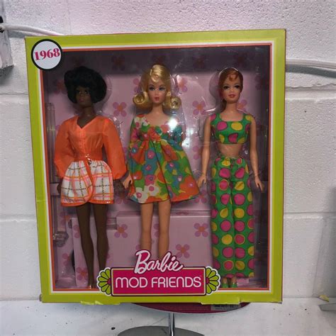 New Nrfb 1968 Barbie Stacey And Christie Mod Friends Reproduction T Set Mattel 3781060103