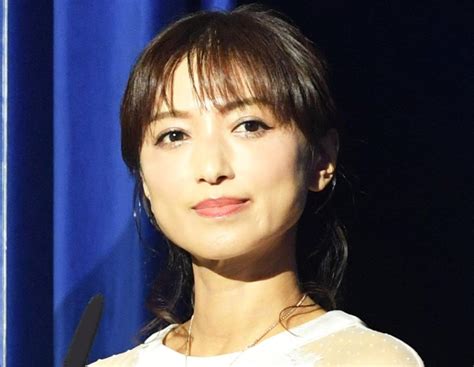 50歳の望月理恵 ふともも露出ウェアでゴルフ満喫も体力低下に悩み芸能デイリースポーツ Online