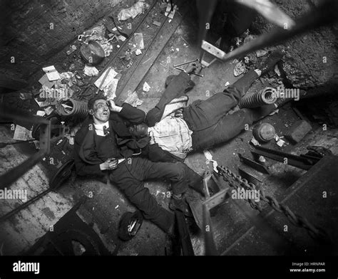 New York Police Crime Scene Black And White Stock Photos And Images Alamy