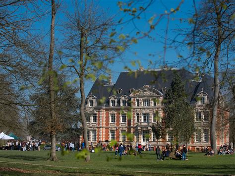 Neoma Business School Campus Rouen Esb
