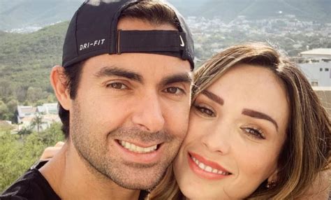 Charito Ruiz Tras Indirecta A Ernesto D Alessio Deslumbra En Bikini