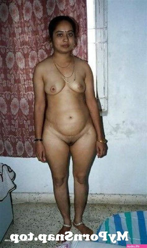 Indian Aunty Nude Showing Porn Nudes Photos