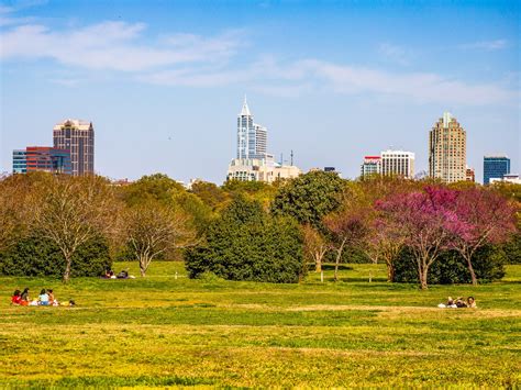 WELCOME TO DOROTHEA DIX PARK A GUIDE TO RALEIGHS URBAN OASIS STORY