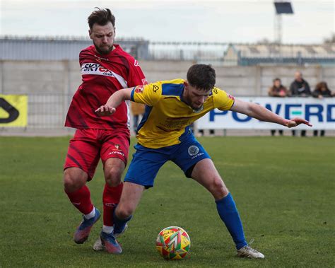 Hayes Yeading United Fc And Dorchester Town Fc Dorcheste Flickr