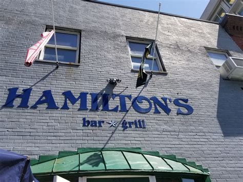 Hamilton's Bar & Grill Photos - GayCities Washington, DC