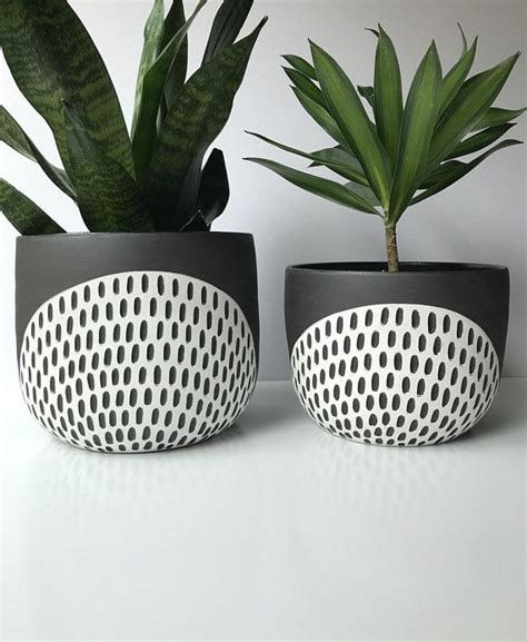 Modern Planters Black And White Okejely Garden Plant