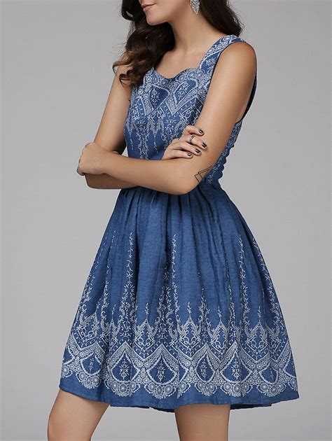 2018 Sleeveless Floral Pattern Denim Flare Dress In Denim Blue M | Rosegal.com