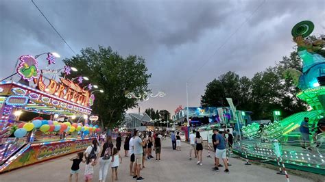 El Recinto Ferial Recibe Una Media De Visitantes Al D A En La